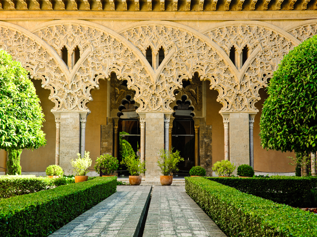 Palacio de la Aljafería