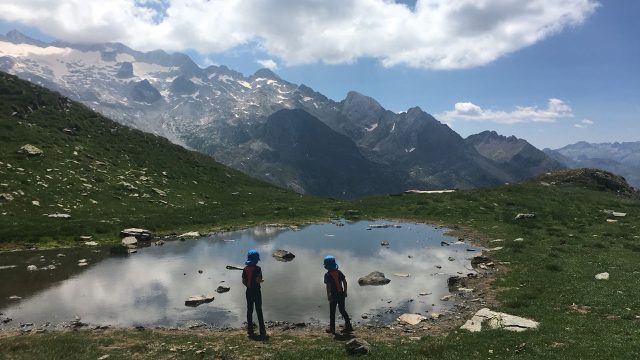 Senderismo en familia en Benasque